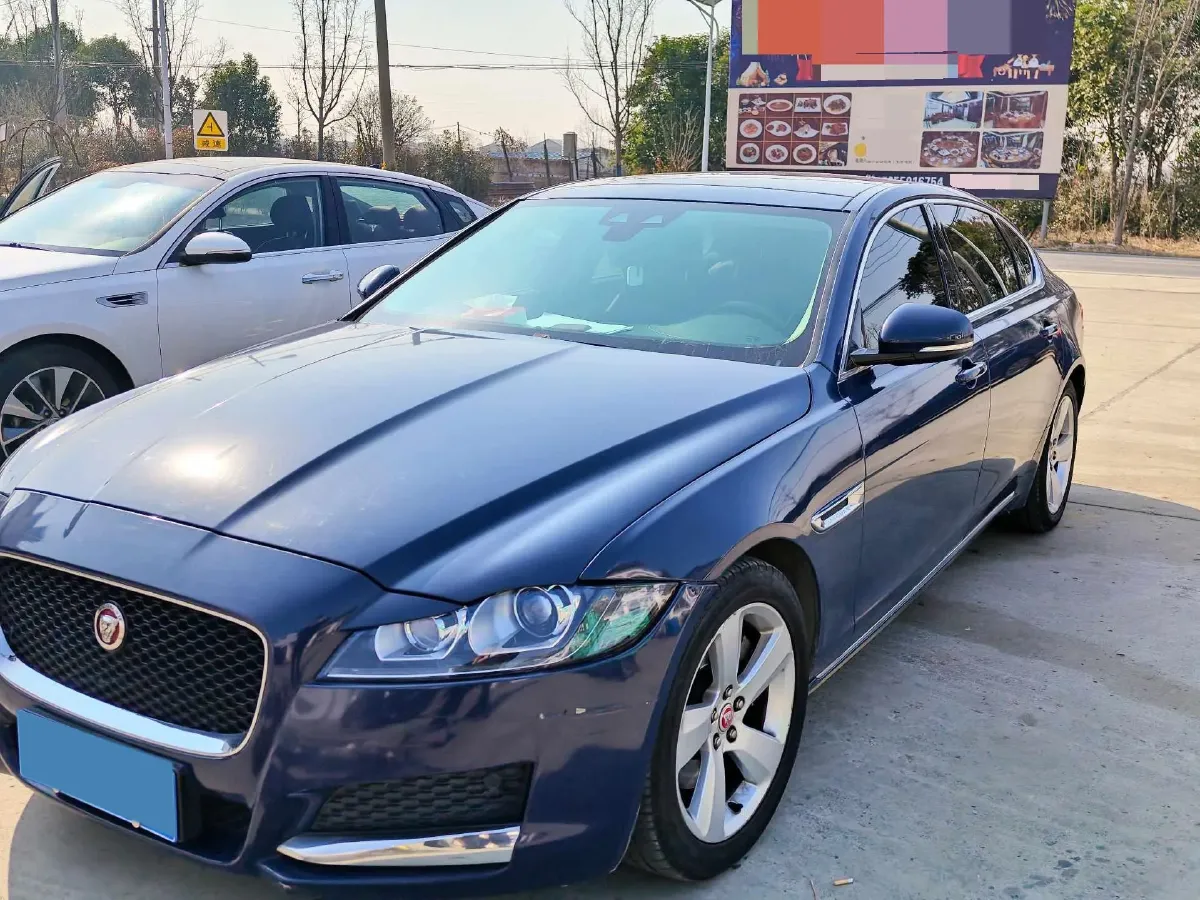 2019 HongQi HS7 3.0T 337HP V6 8AT,autocango,china used car exporter,china ev exporter,chinese used car exporter,chinese used ev exporter