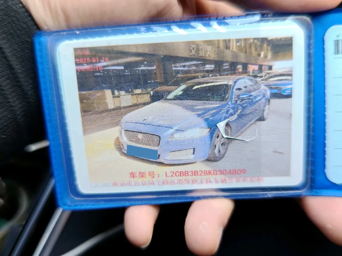 2019 HongQi HS7 3.0T 337HP V6 8AT,autocango,china used car exporter,china ev exporter,chinese used car exporter,chinese used ev exporter