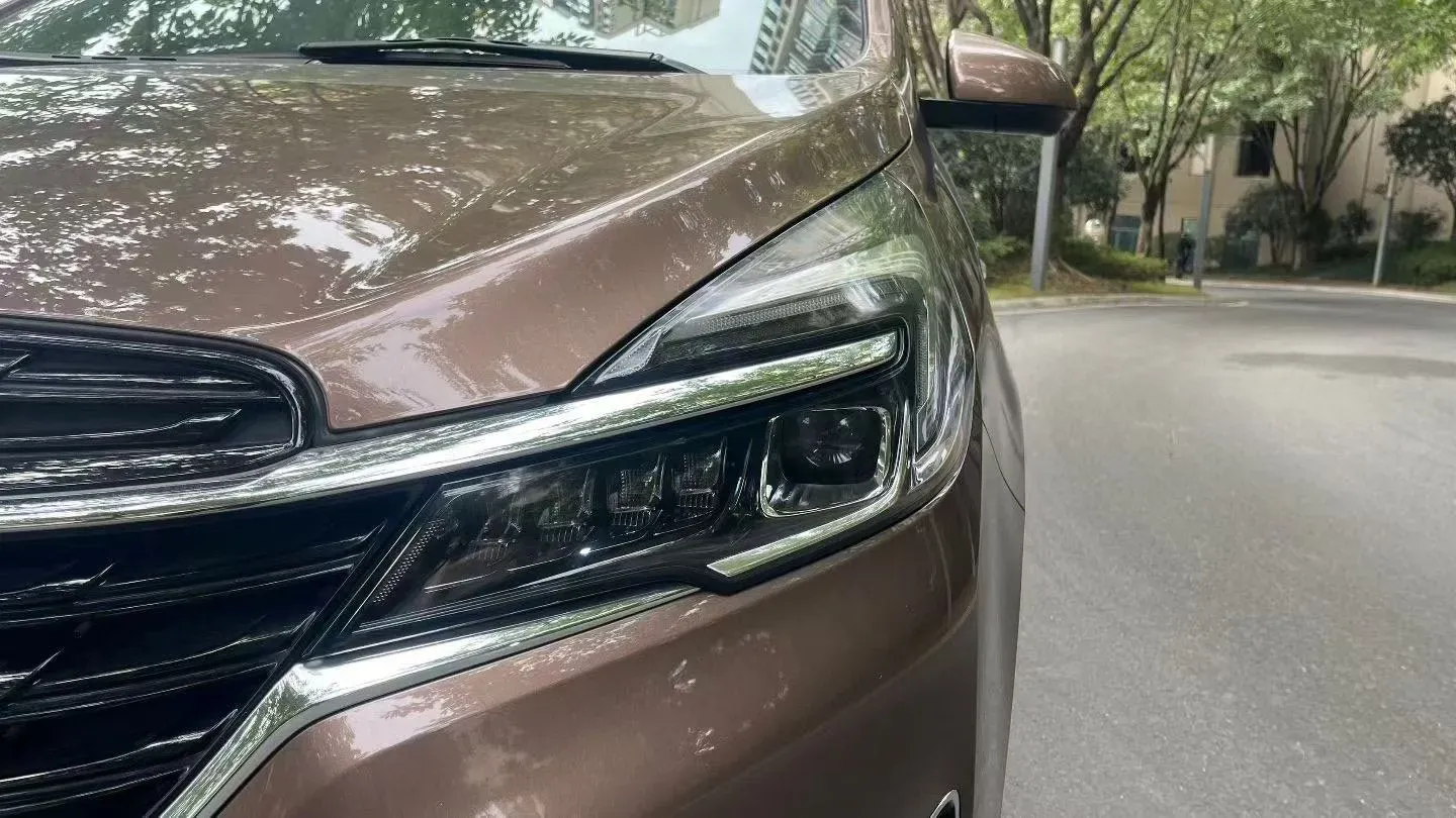 2021 Buick GL8 2.0T 237HP L4 9AT,autocango,china used car exporter,china ev exporter,chinese used car exporter,chinese used ev exporter