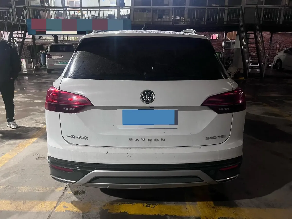 2021 Volkswagen Tayron 2.0T 186HP L4 7DCT,autocango,china used car exporter,china ev exporter,chinese used car exporter,chinese used ev exporter