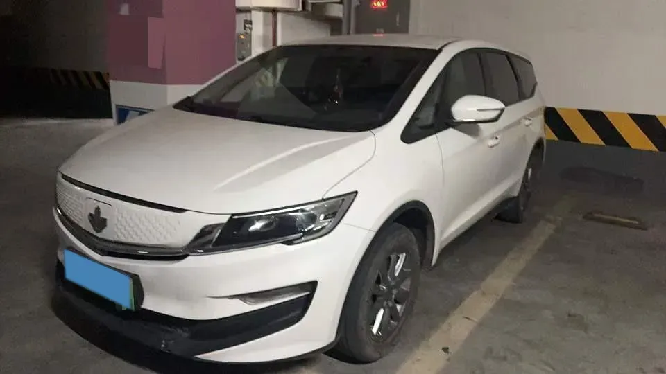 2021 Livan Maple 80v BEV 53KWH,autocango,china used car exporter,china ev exporter,chinese used car exporter,chinese used ev exporter