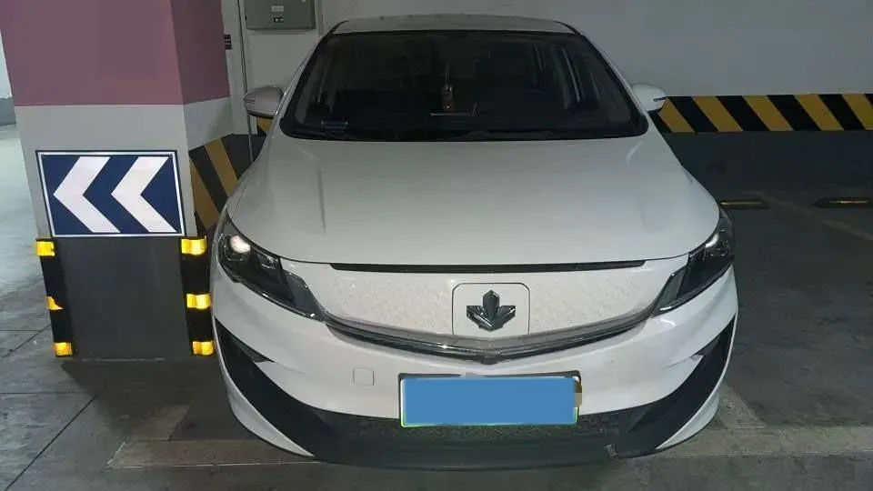 2021 Livan Maple 80v BEV 53KWH,autocango,china used car exporter,china ev exporter,chinese used car exporter,chinese used ev exporter