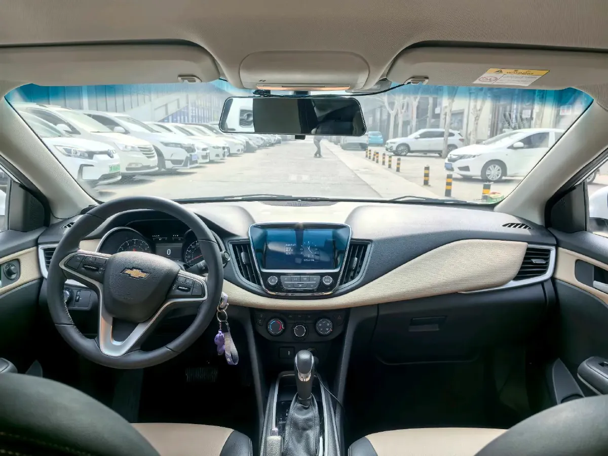 2020 Chevrolet Monza 1.5L 113HP L4 6AT,autocango,china used car exporter,china ev exporter,chinese used car exporter,chinese used ev exporter