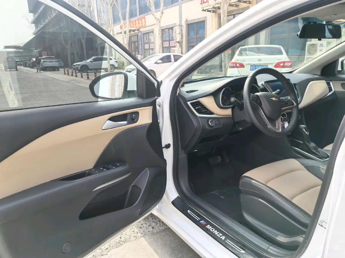 2020 Chevrolet Monza 1.5L 113HP L4 6AT,autocango,china used car exporter,china ev exporter,chinese used car exporter,chinese used ev exporter