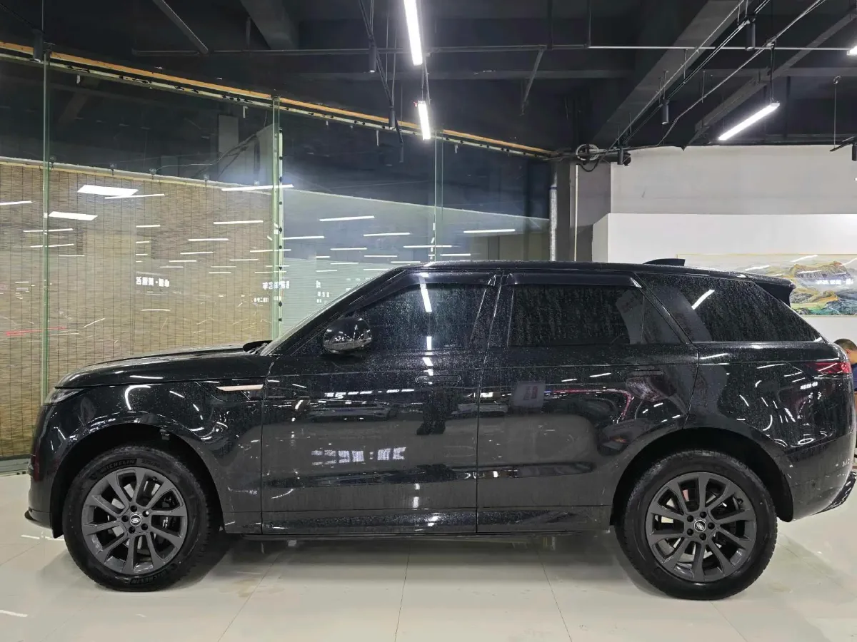 2023 Land Rover Range Rover Sport 3.0T 400HP L6 8AT,autocango,china used car exporter,china ev exporter,chinese used car exporter,chinese used ev exporter