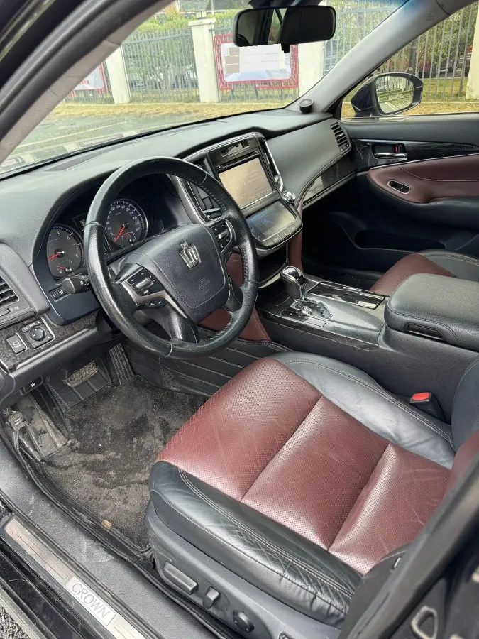 2018 Toyota Highlander 2.0T 220HP L4 6AT,autocango,china used car exporter,china ev exporter,chinese used car exporter,chinese used ev exporter