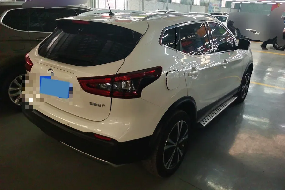 2022 Nissan Qashqai 2.0L 151HP L4 CVT,autocango,china used car exporter,china ev exporter,chinese used car exporter,chinese used ev exporter