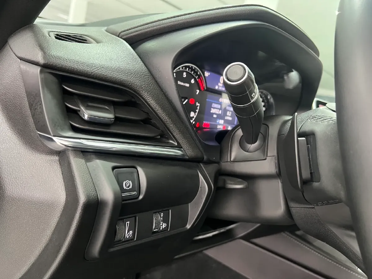 2022 Cadillac CT4 2.0T 237HP L4 8AT,autocango,china used car exporter,china ev exporter,chinese used car exporter,chinese used ev exporter