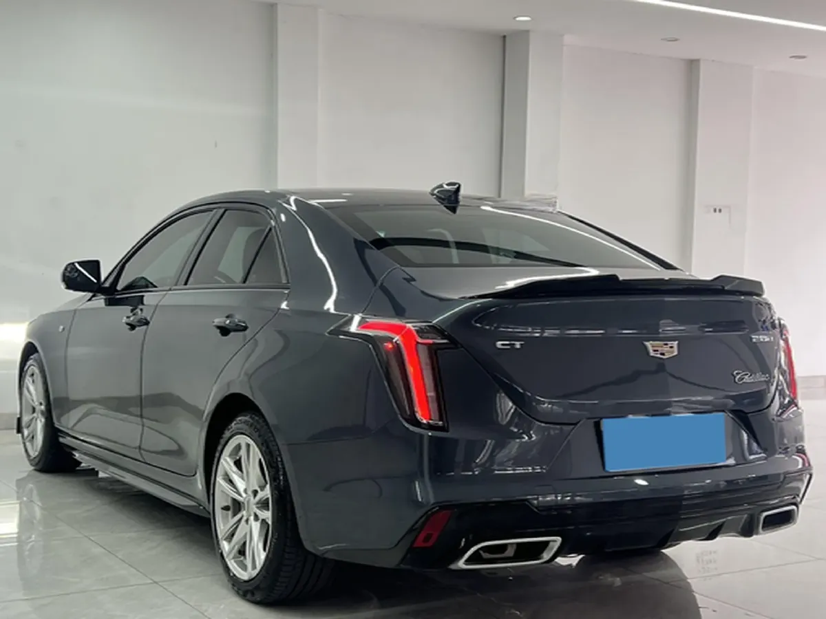 2022 Cadillac CT4 2.0T 237HP L4 8AT,autocango,china used car exporter,china ev exporter,chinese used car exporter,chinese used ev exporter