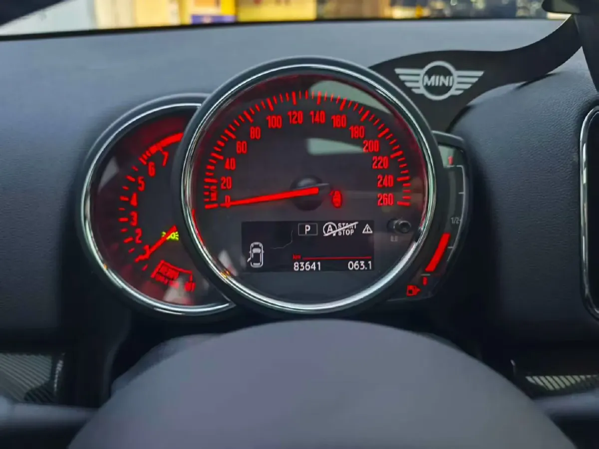 2017 MINI COUNTRYMAN 1.5T 136HP L3 8AT,autocango,china used car exporter,china ev exporter,chinese used car exporter,chinese used ev exporter