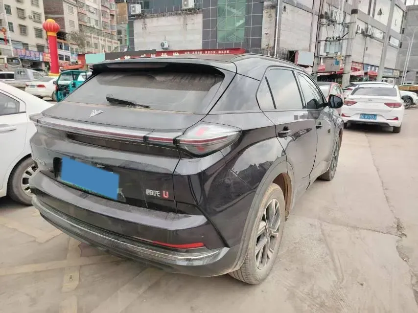 2022 Venucia Grand V 1.5T 190HP L4 7DCT,autocango,china used car exporter,china ev exporter,chinese used car exporter,chinese used ev exporter