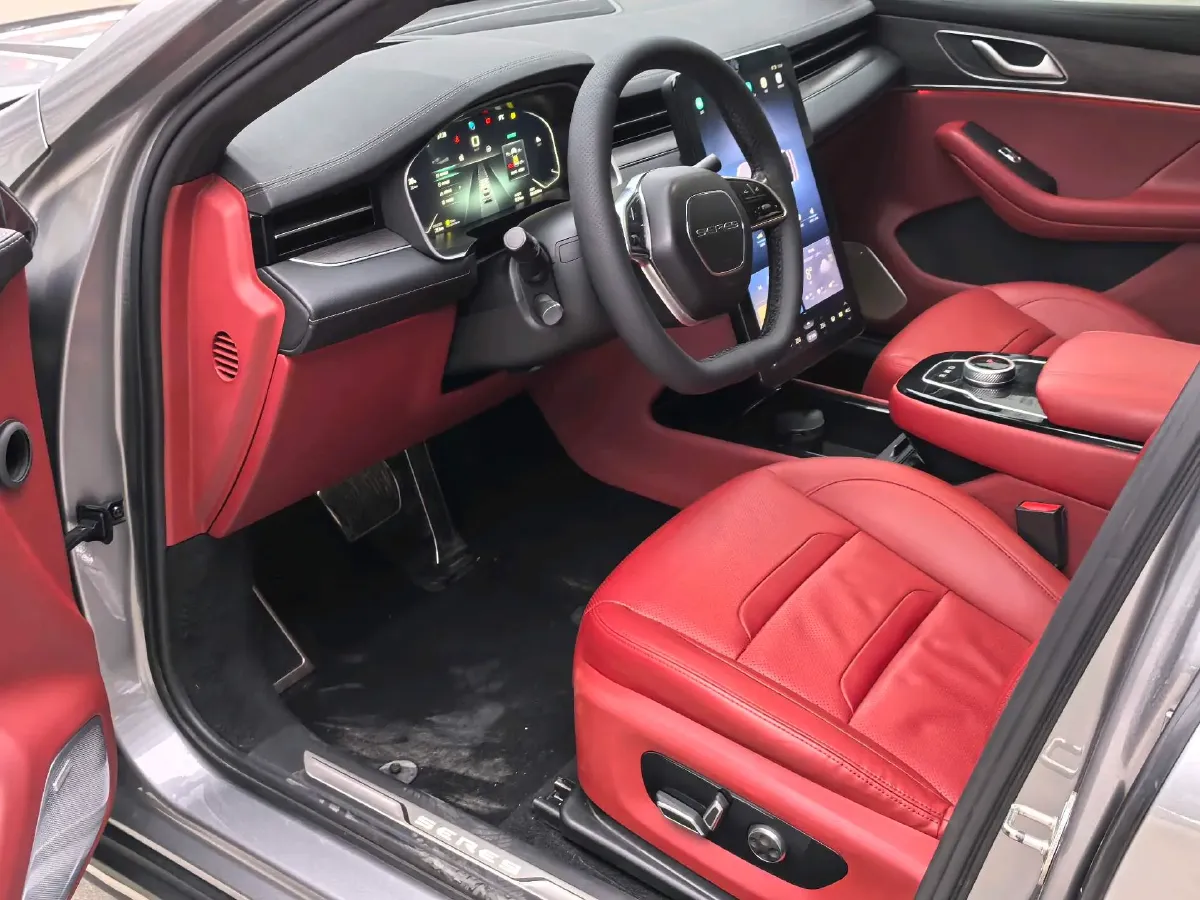 2021 SERES SF5 Range Extended 112HP REEV 35KWH,autocango,china used car exporter,china ev exporter,chinese used car exporter,chinese used ev exporter