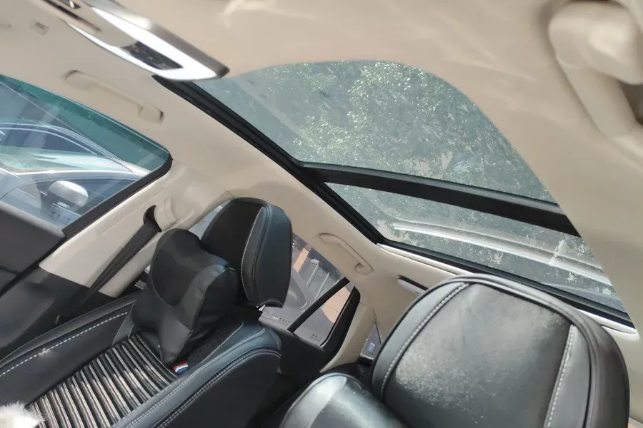 2024 HongQi H5 1.5T 169HP L4 7DCT,autocango,china used car exporter,china ev exporter,chinese used car exporter,chinese used ev exporter