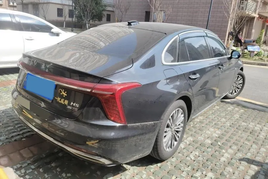 2024 HongQi H5 1.5T 169HP L4 7DCT,autocango,china used car exporter,china ev exporter,chinese used car exporter,chinese used ev exporter