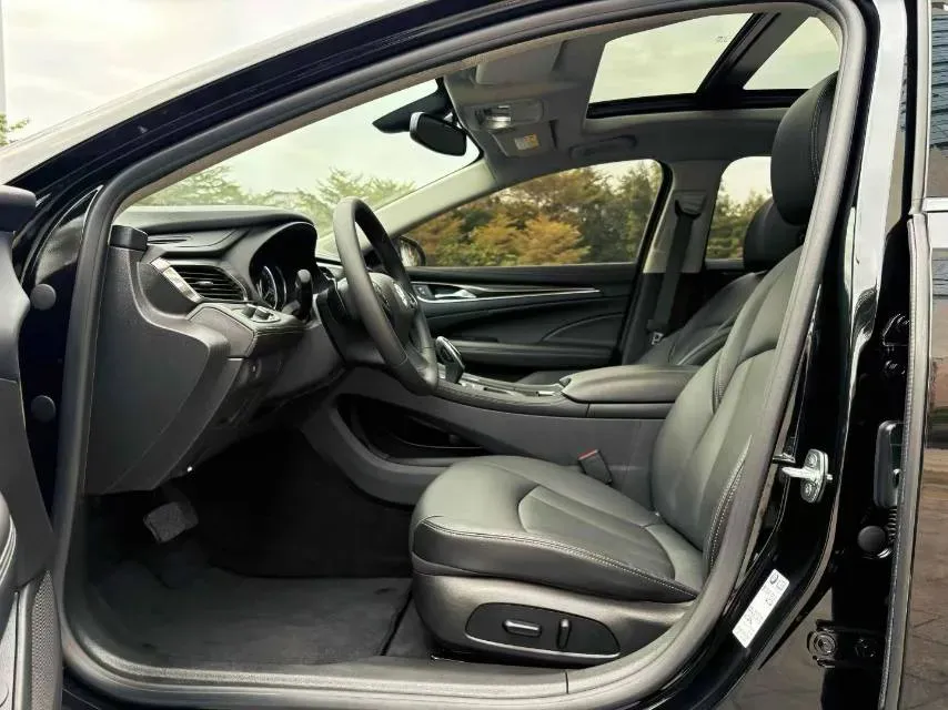 2022 Buick Larcosse 2.0T 237HP L4 9AT,autocango,china used car exporter,china ev exporter,chinese used car exporter,chinese used ev exporter