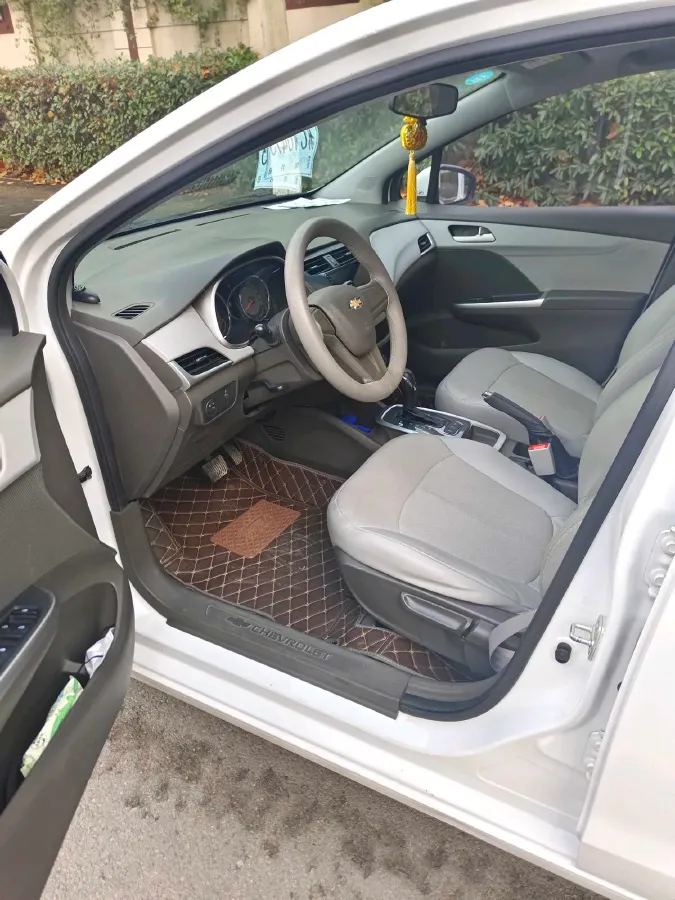 2018 Chevrolet Lova RV 1.5L 113HP L4 4AT,autocango,china used car exporter,china ev exporter,chinese used car exporter,chinese used ev exporter