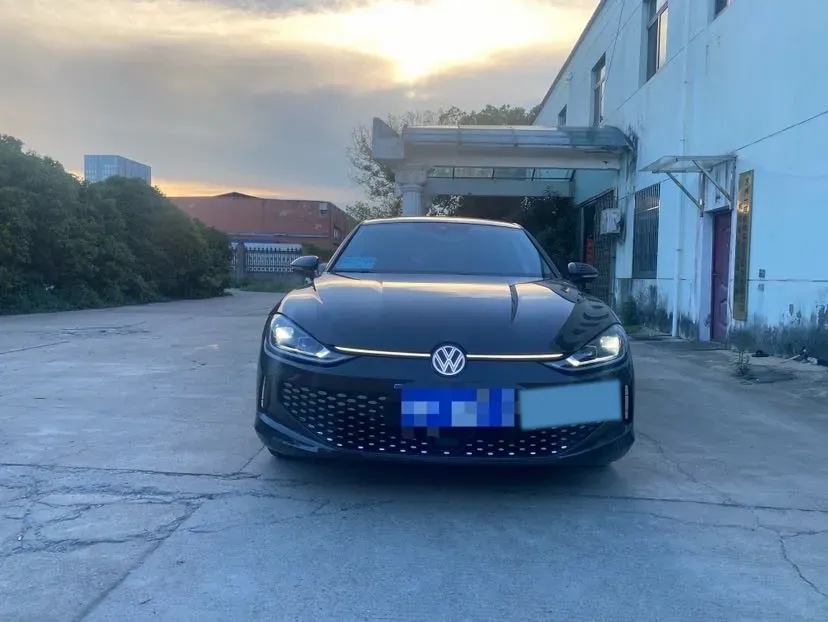2023 Volkswagen Lamando 1.4T 150HP L4 7DCT,autocango,china used car exporter,china ev exporter,chinese used car exporter,chinese used ev exporter