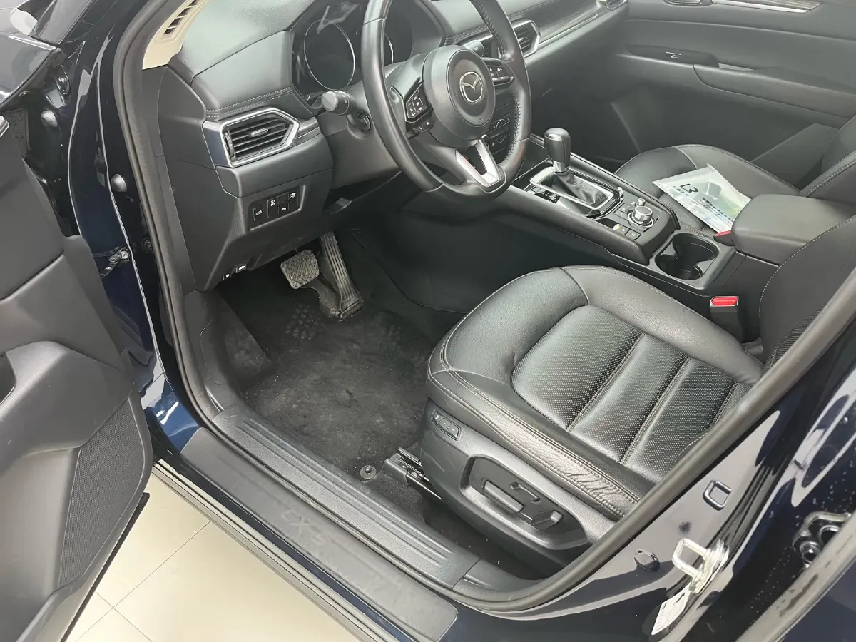 2022 MAXUS XinTu V90 2.0T 150HP L4 6AT,autocango,china used car exporter,china ev exporter,chinese used car exporter,chinese used ev exporter