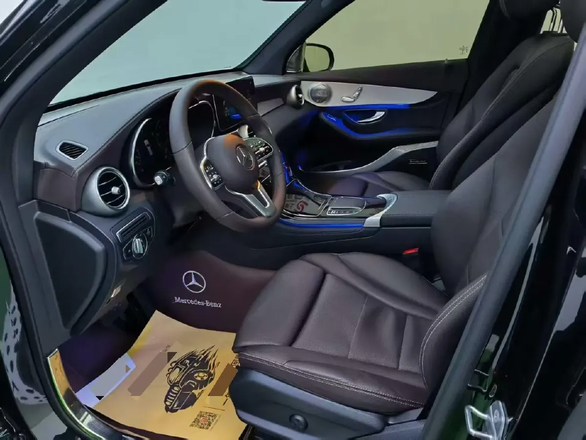 2020 Mercedes-Benz GLC Class 2.0T 197HP L4 9AT,autocango,china used car exporter,china ev exporter,chinese used car exporter,chinese used ev exporter