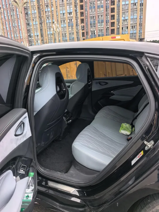 2022 AITO AITO M5 Range Extended 125HP REEV 40KWH,autocango,china used car exporter,china ev exporter,chinese used car exporter,chinese used ev exporter