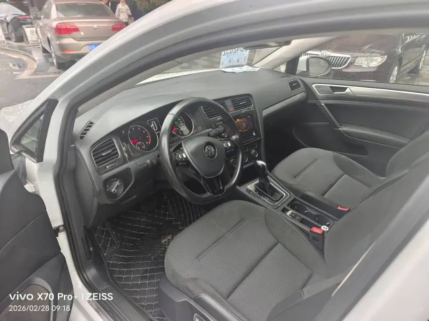 2018 Volkswagen Golf 1.6L 110HP L4 6AT,autocango,china used car exporter,china ev exporter,chinese used car exporter,chinese used ev exporter