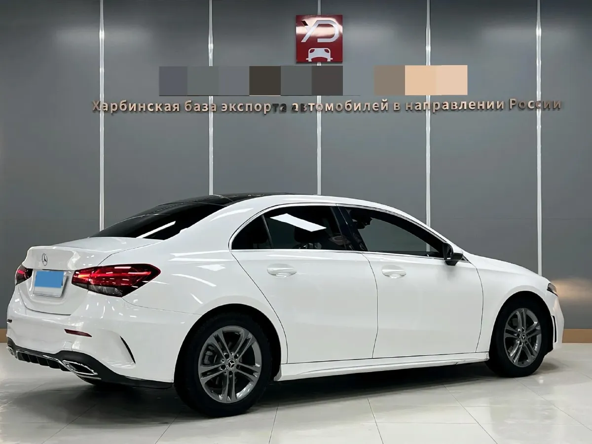 2023 Mercedes-Benz A Class 1.3T 136HP L4 7DCT,autocango,china used car exporter,china ev exporter,chinese used car exporter,chinese used ev exporter