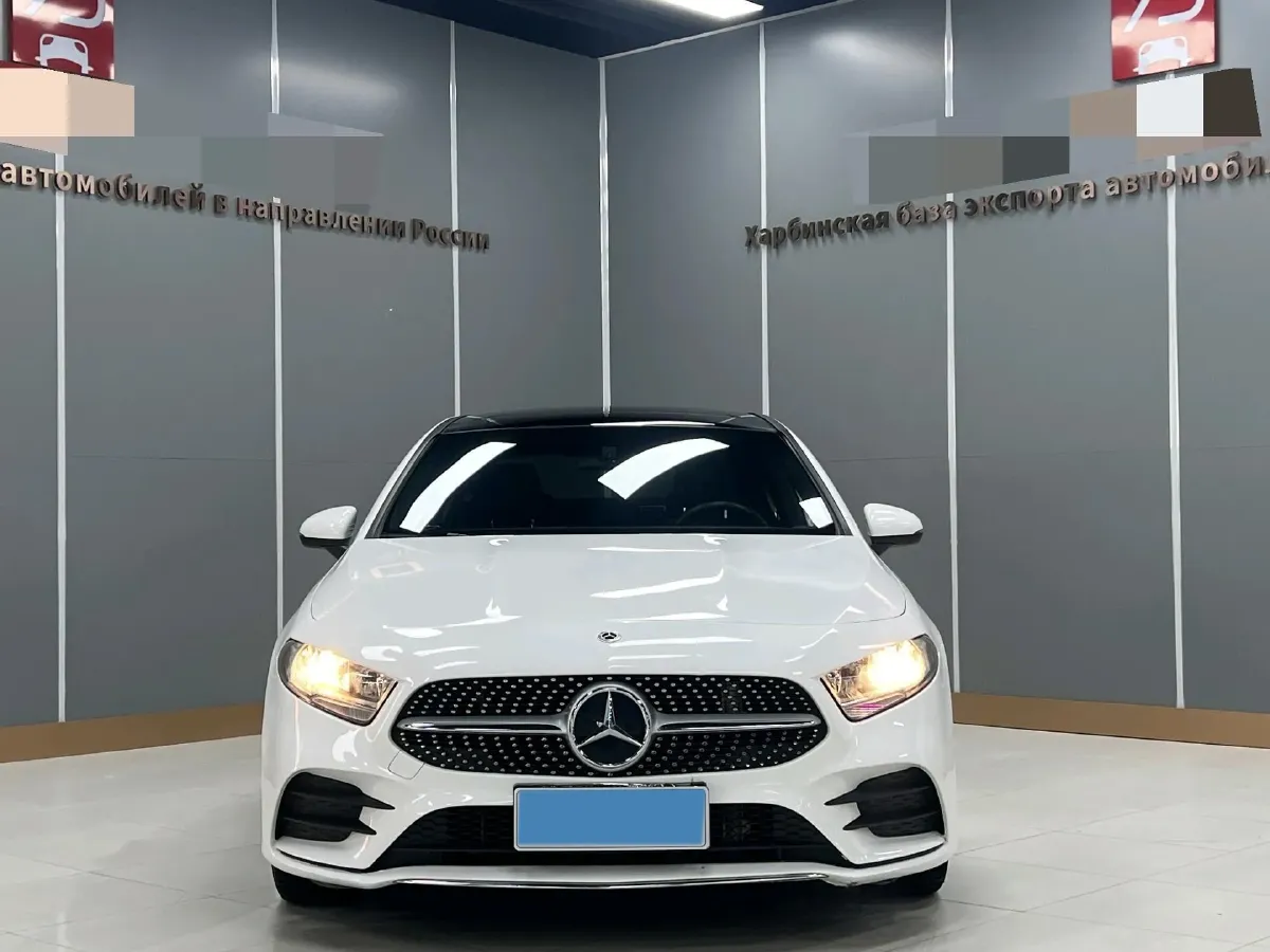 2023 Mercedes-Benz A Class 1.3T 136HP L4 7DCT,autocango,china used car exporter,china ev exporter,chinese used car exporter,chinese used ev exporter