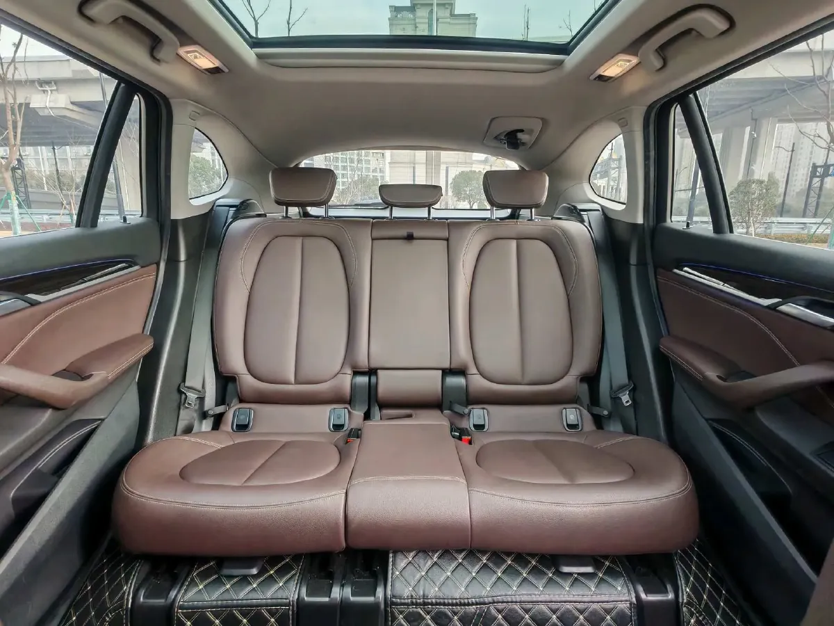 2020 BMW X1 2.0T 192HP L4 8AT,autocango,china used car exporter,china ev exporter,chinese used car exporter,chinese used ev exporter