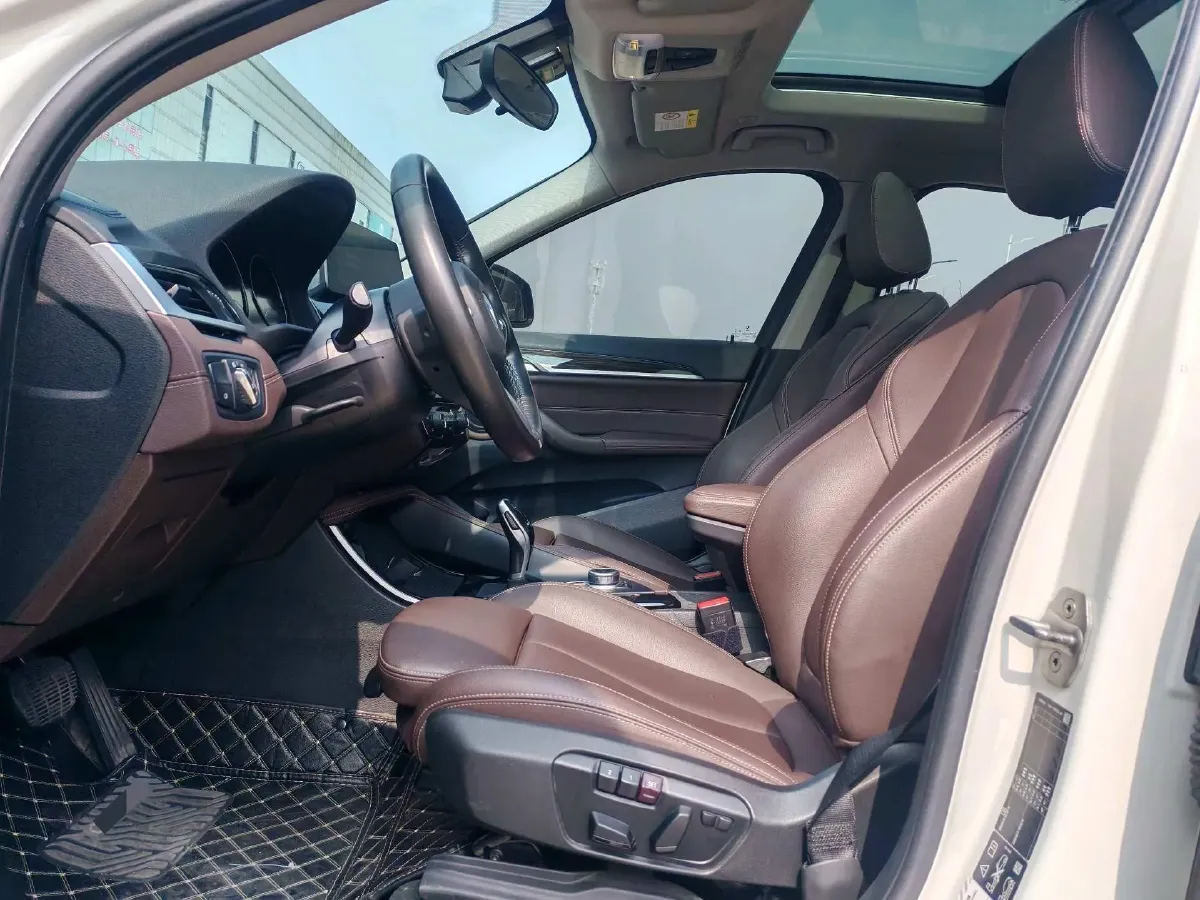 2020 BMW X1 2.0T 192HP L4 8AT,autocango,china used car exporter,china ev exporter,chinese used car exporter,chinese used ev exporter