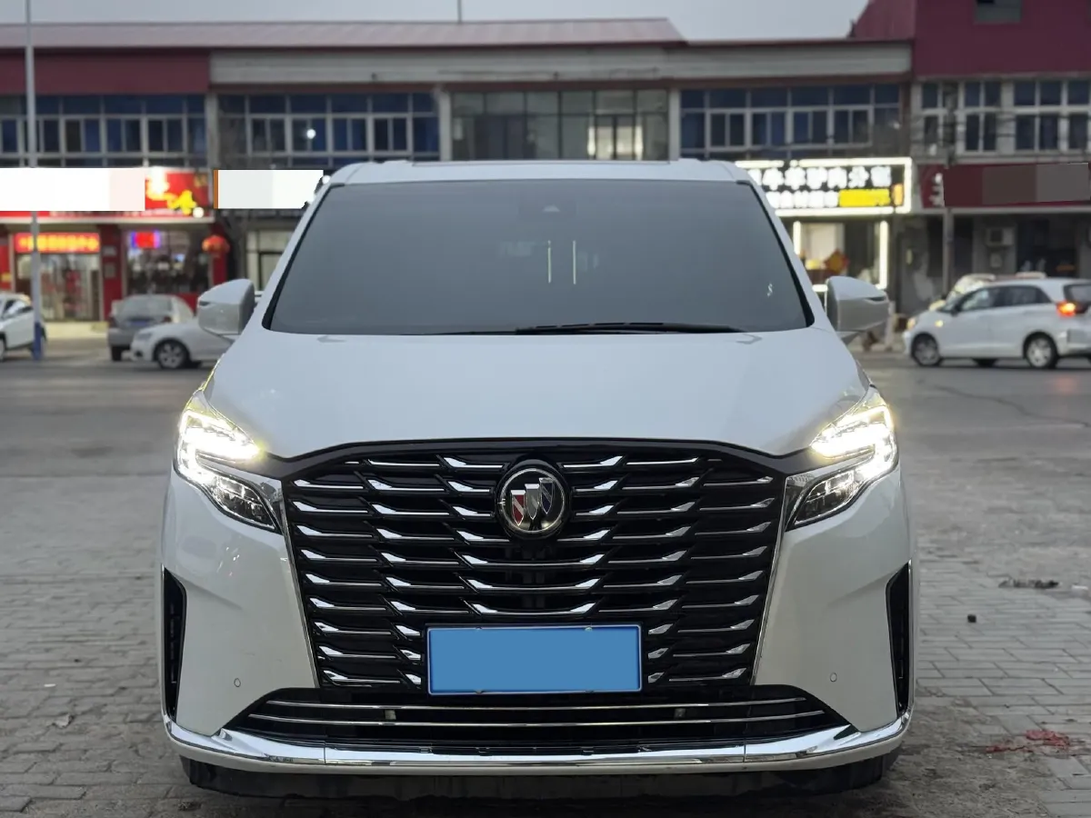 2023 Buick GL8 2.0T 237HP L4 9AT,autocango,china used car exporter,china ev exporter,chinese used car exporter,chinese used ev exporter