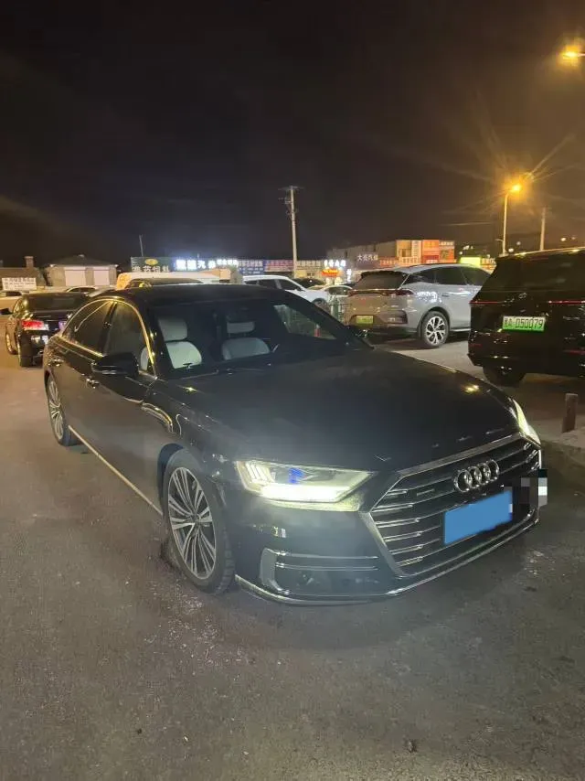 2021 Audi A8 3.0T 340HP V6 8AT,autocango,china used car exporter,china ev exporter,chinese used car exporter,chinese used ev exporter