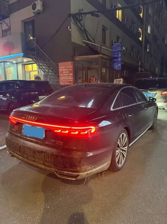 2021 Audi A8 3.0T 340HP V6 8AT,autocango,china used car exporter,china ev exporter,chinese used car exporter,chinese used ev exporter