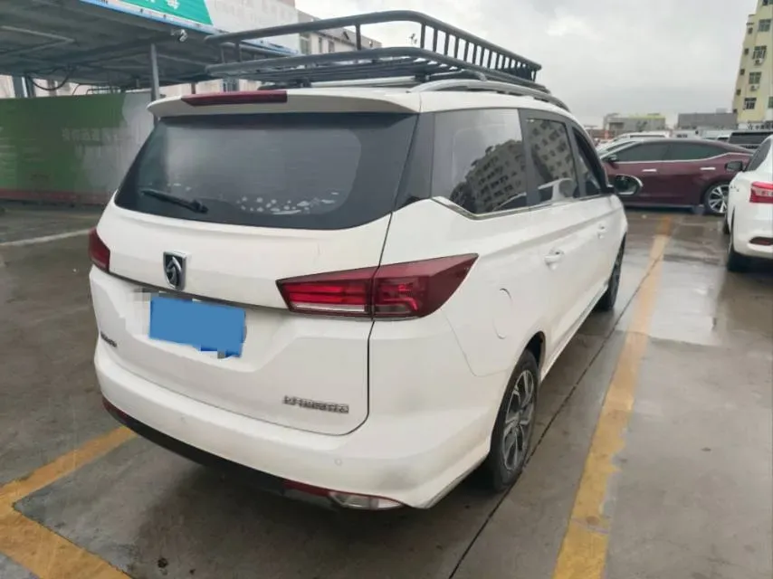 2018 BaoJun 360 1.5L 112HP L4 6MT,autocango,china used car exporter,china ev exporter,chinese used car exporter,chinese used ev exporter