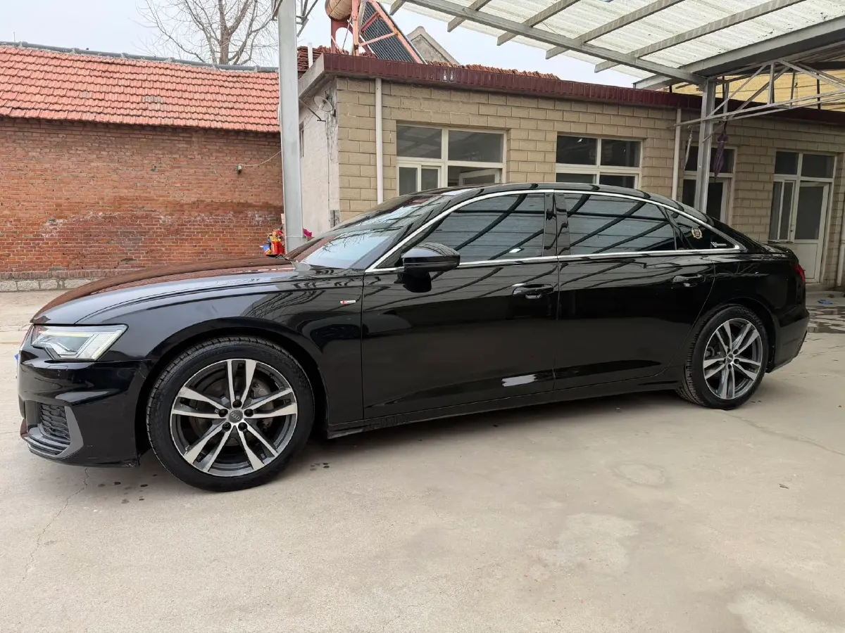 2019 Audi A6L 2.0T 190HP L4 7DCT,autocango,china used car exporter,china ev exporter,chinese used car exporter,chinese used ev exporter
