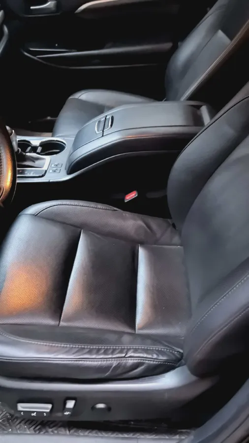 2021 Toyota Highlander 2.0T 220HP L4 6AT,autocango,china used car exporter,china ev exporter,chinese used car exporter,chinese used ev exporter