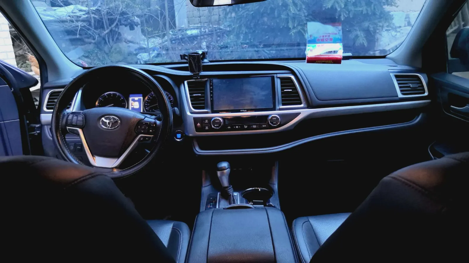 2021 Toyota Highlander 2.0T 220HP L4 6AT,autocango,china used car exporter,china ev exporter,chinese used car exporter,chinese used ev exporter