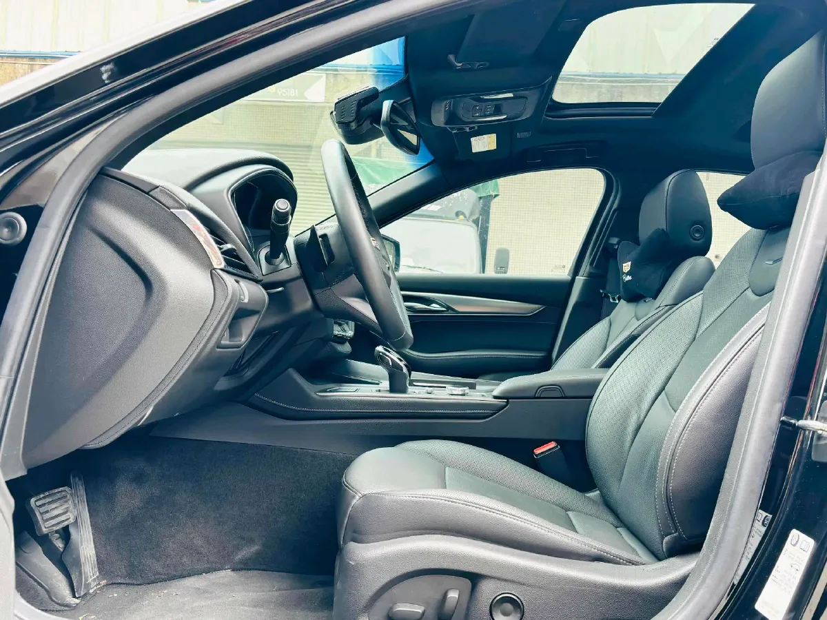 2020 Cadillac CT6 2.0T 241HP L4 10AT,autocango,china used car exporter,china ev exporter,chinese used car exporter,chinese used ev exporter