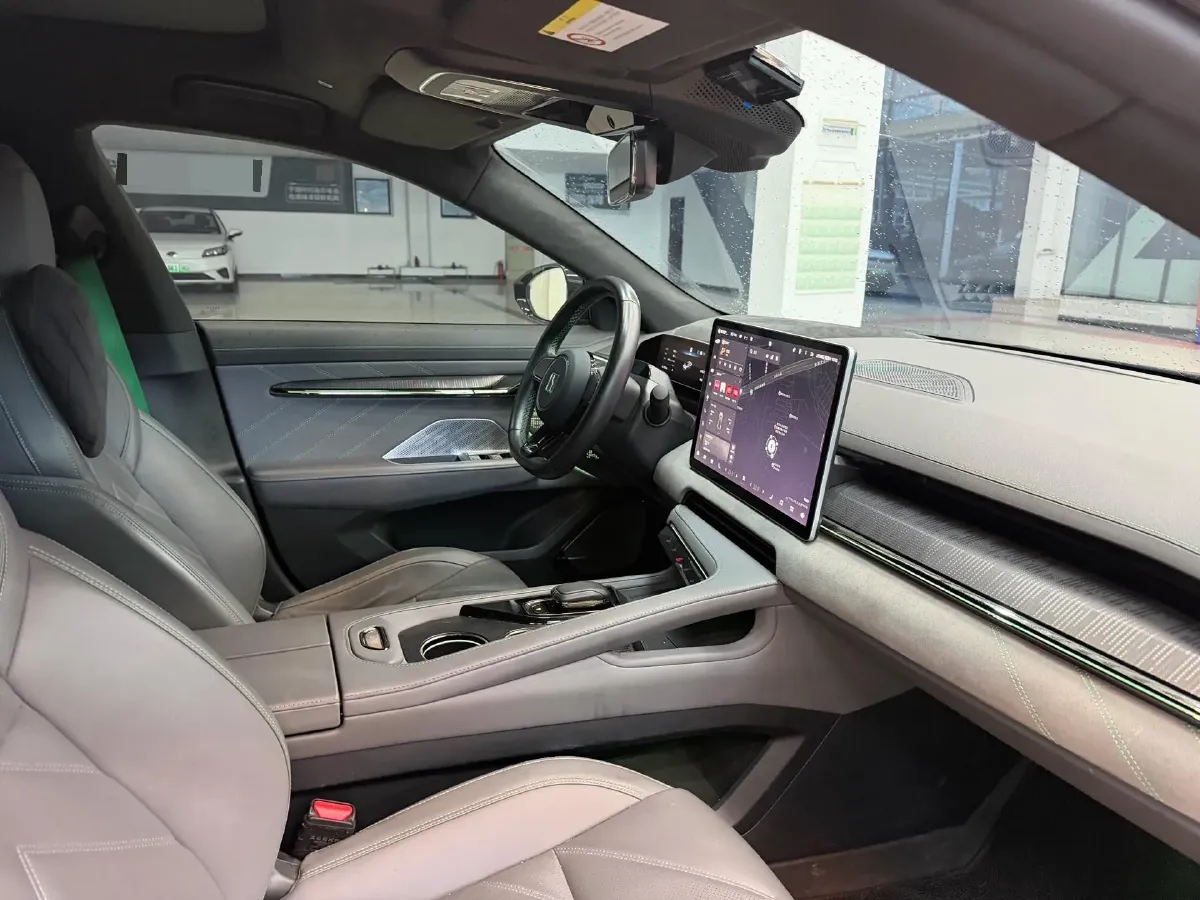 2022 Zeekr 001 BEV 100KWH,autocango,china used car exporter,china ev exporter,chinese used car exporter,chinese used ev exporter