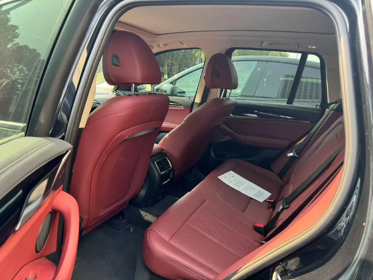 2023 BMW X3 2.0T 184HP L4 8AT,autocango,china used car exporter,china ev exporter,chinese used car exporter,chinese used ev exporter