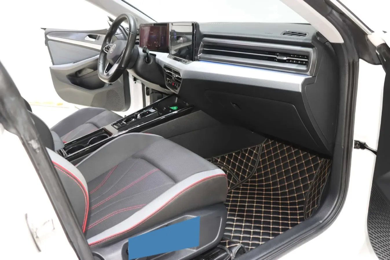 2023 Volkswagen Lamando 1.4T 150HP L4 7DCT,autocango,china used car exporter,china ev exporter,chinese used car exporter,chinese used ev exporter