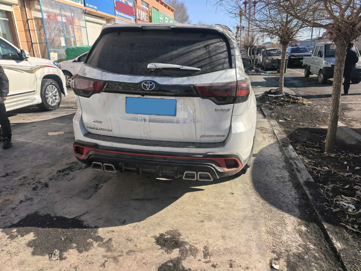 2021 Toyota Highlander 2.0T 220HP L4 6AT,autocango,china used car exporter,china ev exporter,chinese used car exporter,chinese used ev exporter