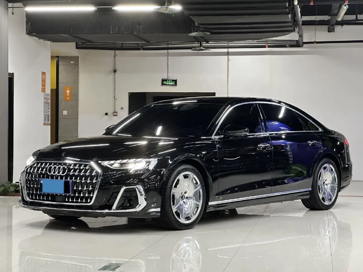 2023 Audi A8 3.0T 286HP V6 8AT,autocango,china used car exporter,china ev exporter,chinese used car exporter,chinese used ev exporter