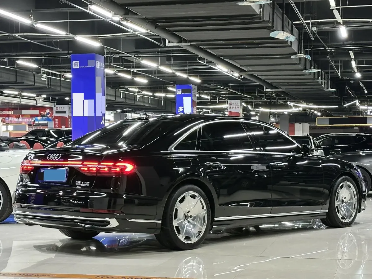 2023 Audi A8 3.0T 286HP V6 8AT,autocango,china used car exporter,china ev exporter,chinese used car exporter,chinese used ev exporter