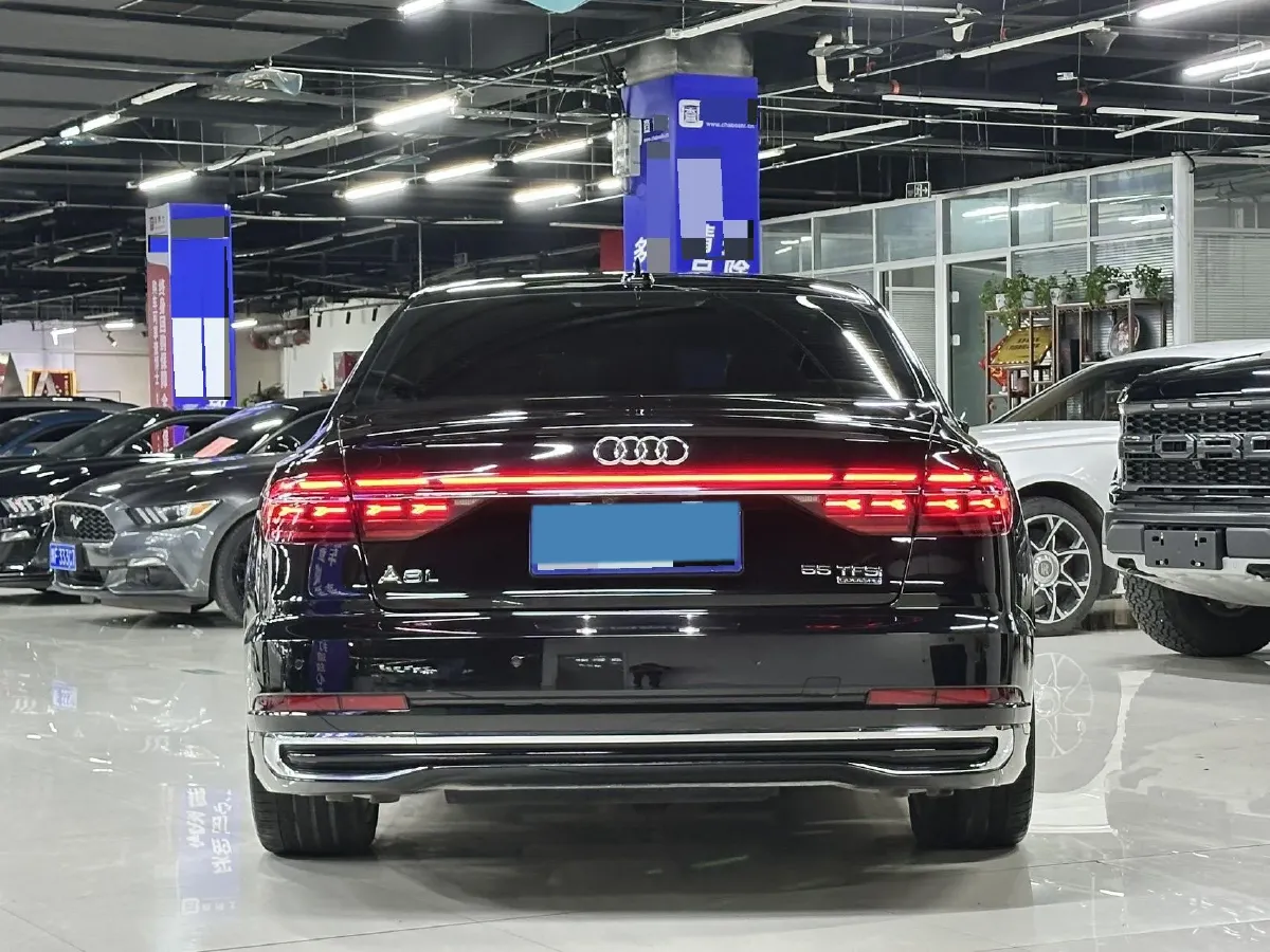 2023 Audi A8 3.0T 286HP V6 8AT,autocango,china used car exporter,china ev exporter,chinese used car exporter,chinese used ev exporter