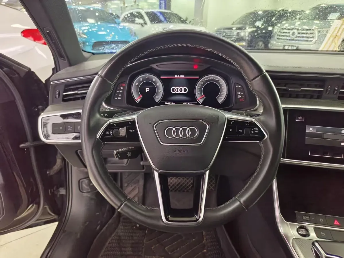 2021 Audi A6L 2.0T 190HP L4 7DCT,autocango,china used car exporter,china ev exporter,chinese used car exporter,chinese used ev exporter