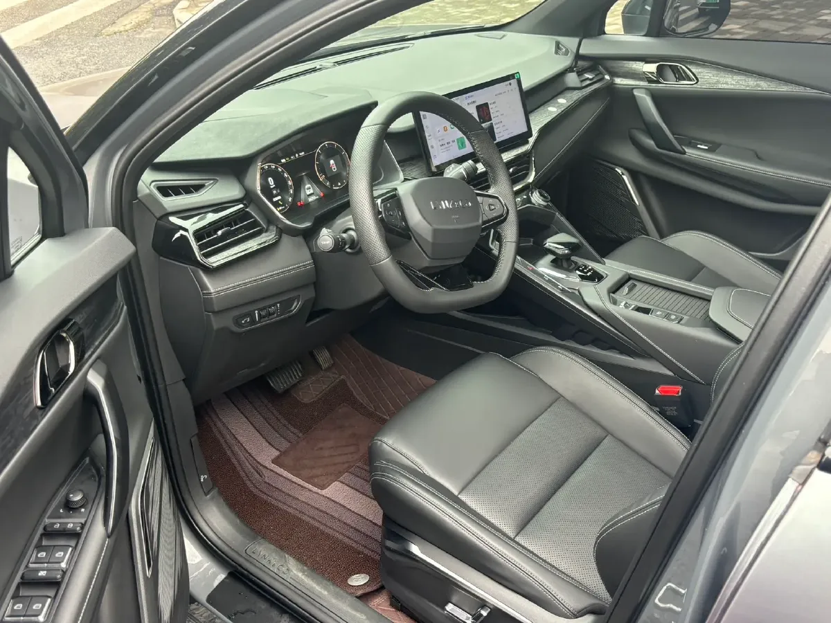 2023 LYNK&CO 06 1.5T 181HP L4 7DCT,autocango,china used car exporter,china ev exporter,chinese used car exporter,chinese used ev exporter