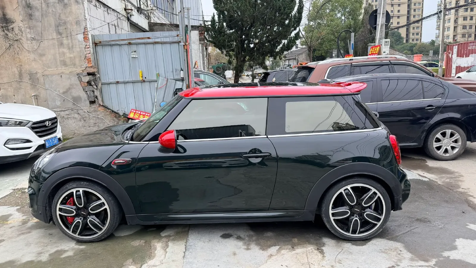 2018 MINI JCW CLUBMAN 2.0T 231HP L4 6AT,autocango,china used car exporter,china ev exporter,chinese used car exporter,chinese used ev exporter