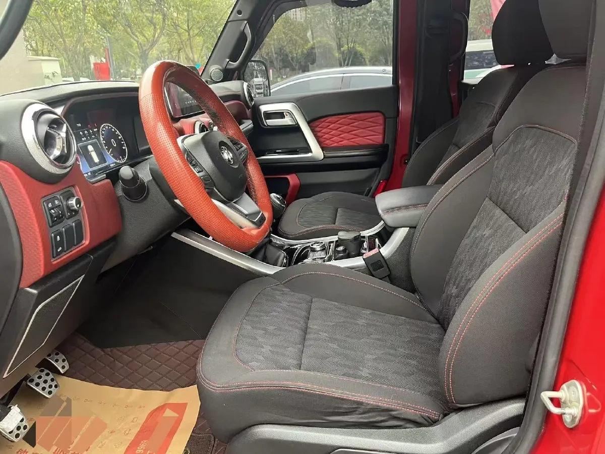 2018 Beijing BJ40 2.0T 150HP L4 6MT,autocango,china used car exporter,china ev exporter,chinese used car exporter,chinese used ev exporter