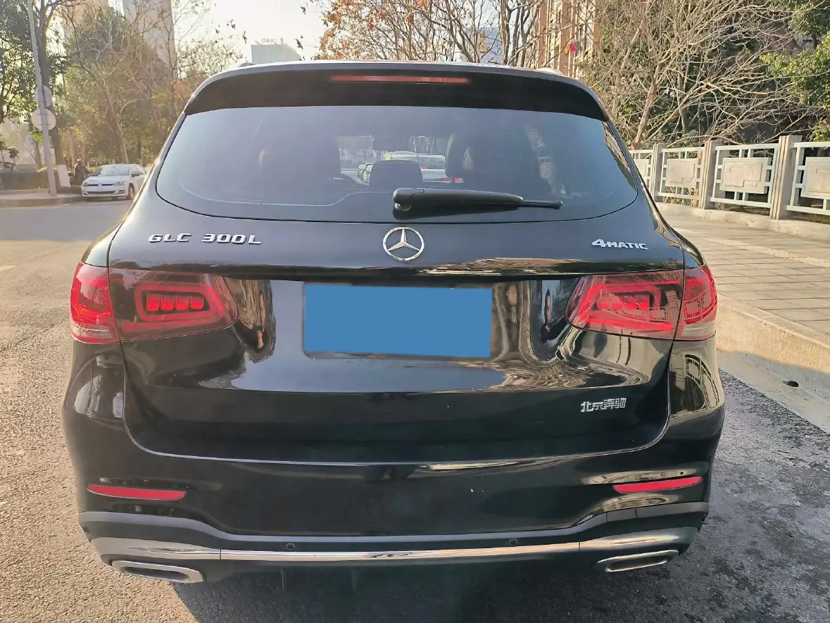 2021 Mercedes-Benz GLC Class 2.0T 258HP L4 9AT,autocango,china used car exporter,china ev exporter,chinese used car exporter,chinese used ev exporter