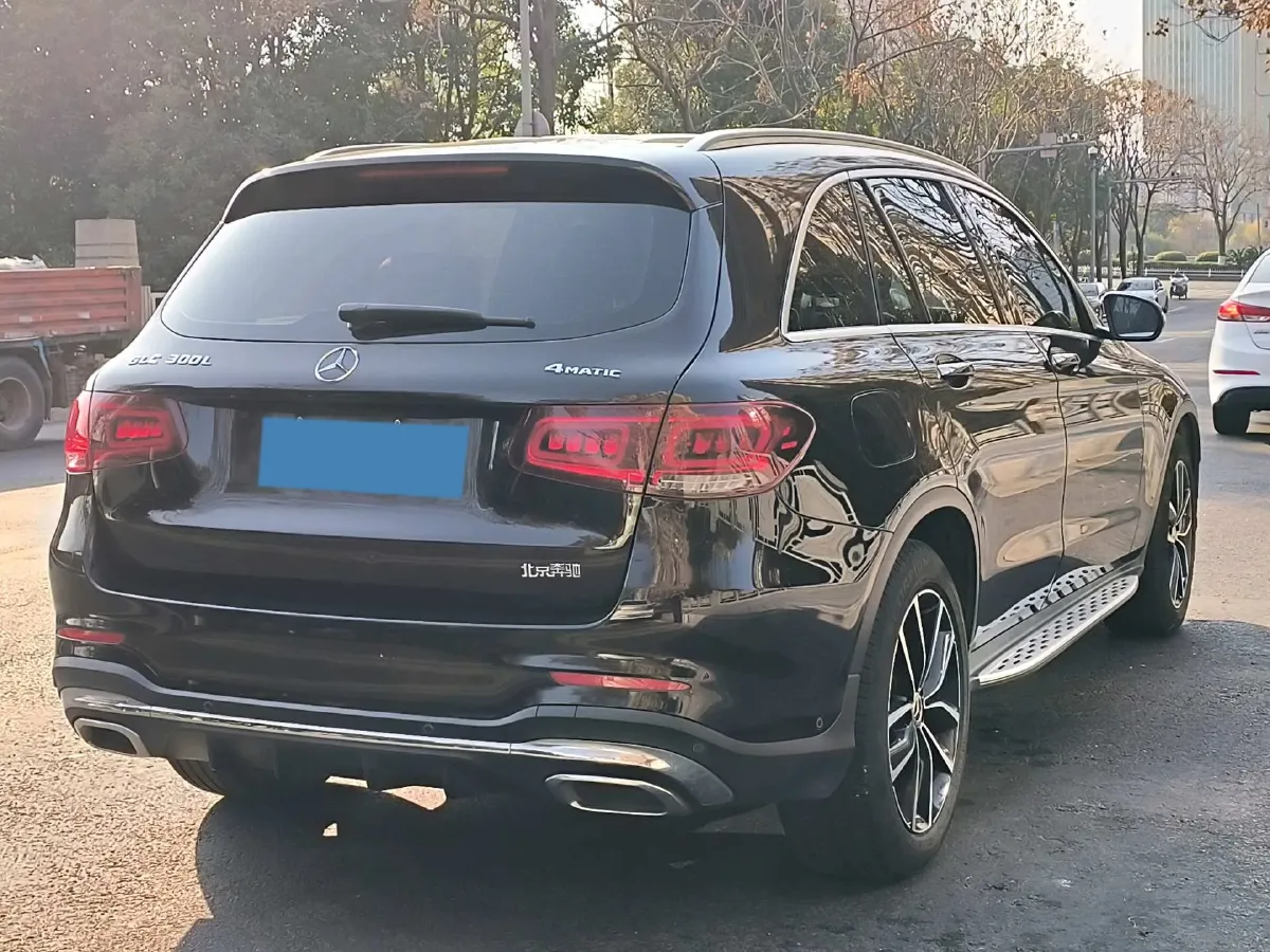 2021 Mercedes-Benz GLC Class 2.0T 258HP L4 9AT,autocango,china used car exporter,china ev exporter,chinese used car exporter,chinese used ev exporter